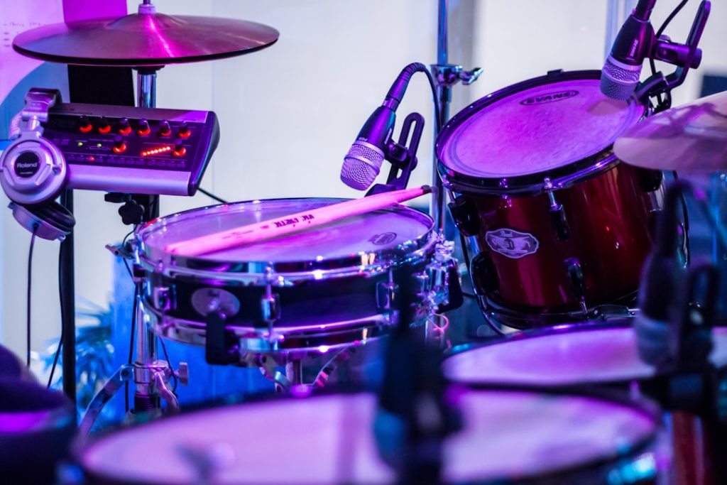 red-and-black-drum-set-xmvtb8c-m4w red-and-black-drum-set-xmvtb8c-m4w